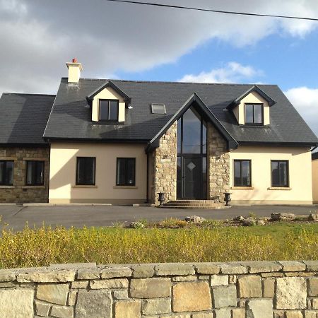 Bed and Breakfast Railway View - Connemara Recess Екстер'єр фото