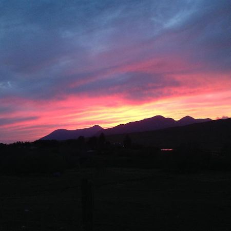 Bed and Breakfast Railway View - Connemara Recess Екстер'єр фото