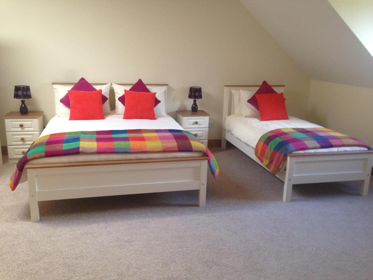 Bed and Breakfast Railway View - Connemara Recess Екстер'єр фото